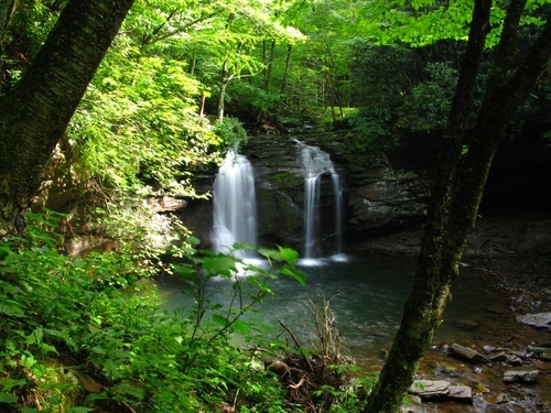 Seneca Waterfalls Big Hole